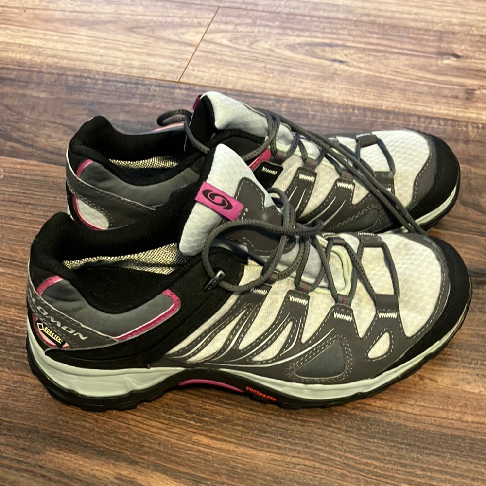 Salomon Gore-Tex Hiking sneakers- worn twice, still like new
